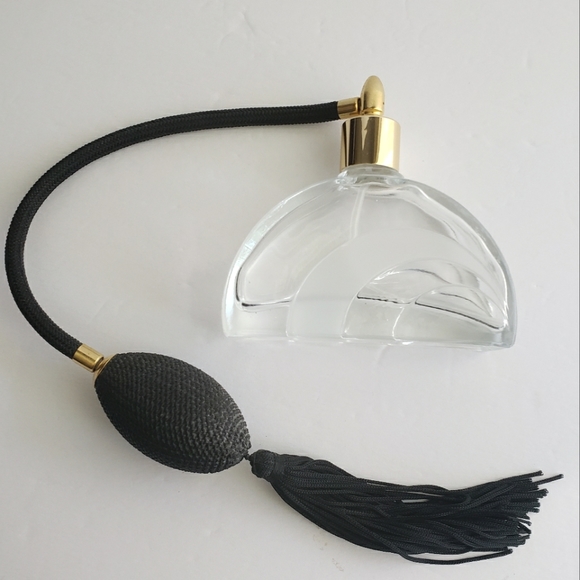 Vintage Retro Style Atomizer - Picture 2 of 11